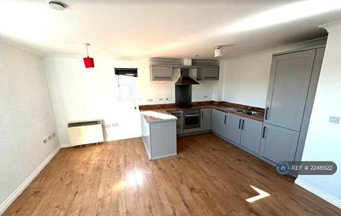 1 Bedroom Flat To Rent In Brunswick House, Swindon, SN1