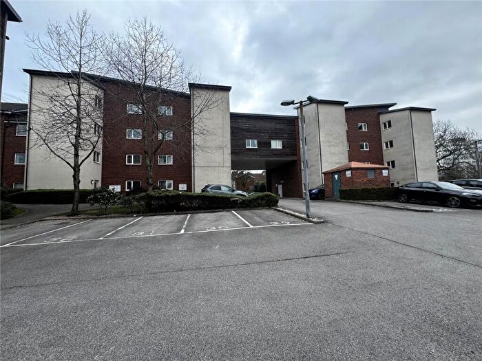 2 Bedroom Apartment To Rent In Blacklock Close, Gateshead, Tyne And Wear, NE9