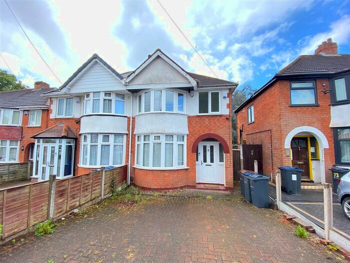 3 Bedroom Semi-Detached House To Rent In Gotham Road, South Yardley, Birmingham, B26