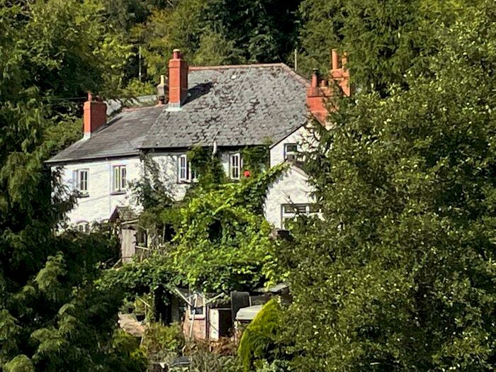 2 Bedroom Cottage For Sale In Hyde Park Corner, Lower Soudley, GL14