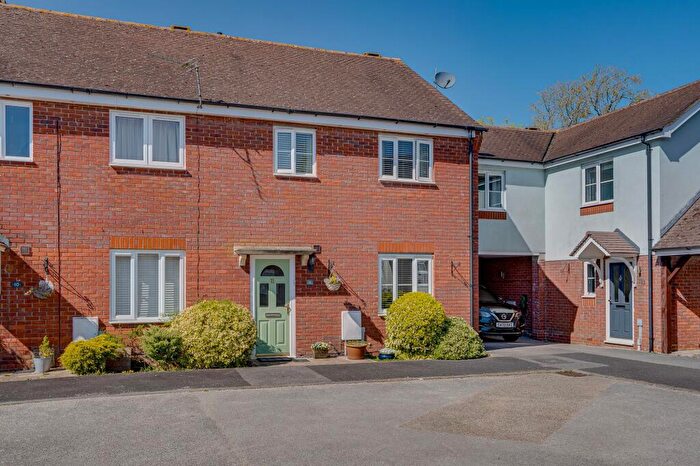 3 Bedroom Terraced House For Sale In The Sawmills, Durley, Hampshire, ., SO32