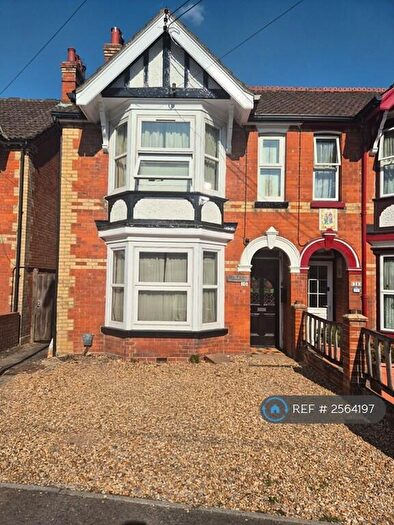 3 Bedroom Semi-Detached House To Rent In Junction Road, Andover, SP10
