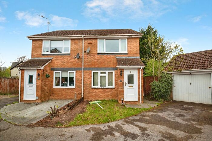 2 Bedroom Semi-detached House For Sale In Beckgrove Close, Cardiff, CF24