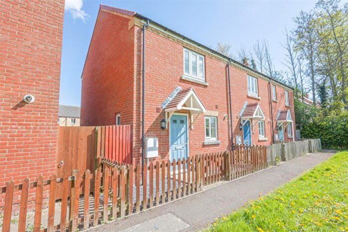 2 Bedroom End Of Terrace House For Sale In Haven Walk, Spalding, PE11