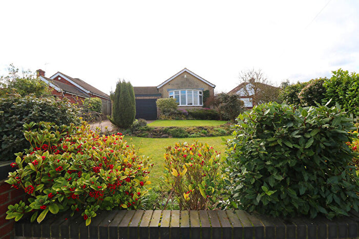 4 Bedroom Detached Bungalow For Sale In Upperthorpe Road, Westwoodside, DN9