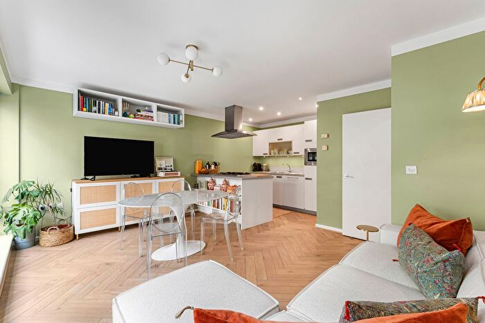 1 Bedroom Flat For Sale In Garden Walk, London, EC2A