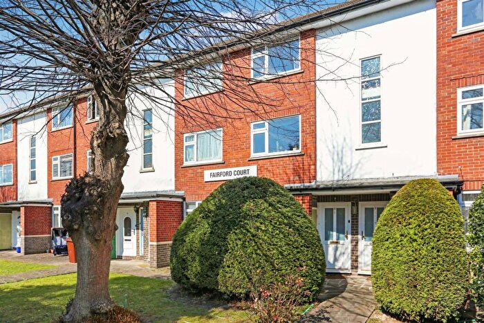 2 Bedroom Duplex For Sale In Grange Road, Sutton, SM2