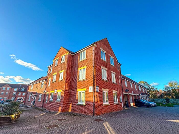 2 Bedroom Flat To Rent In Viscount Square, Bridgwater, TA6