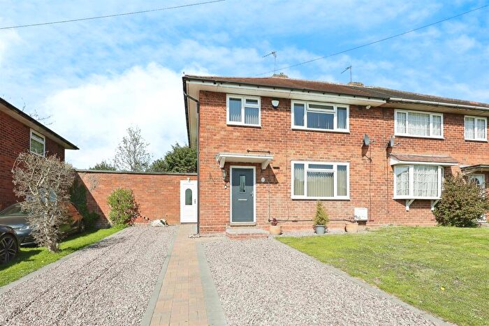 3 Bedroom Semi-Detached House For Sale In Alspath Road, Meriden, Coventry, CV7