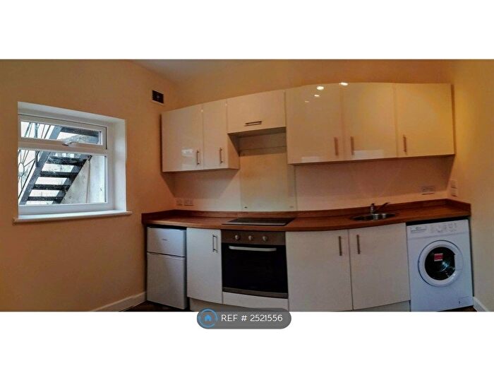 Studio To Rent In North Street, Southville, Bristol, BS3