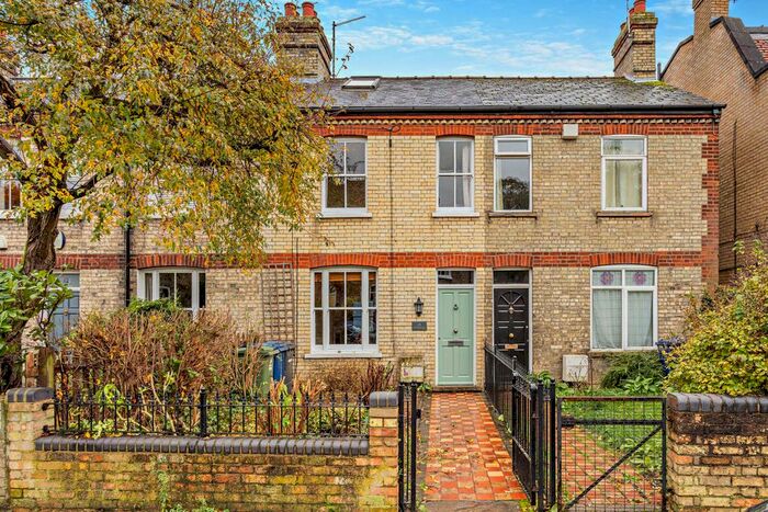 3 Bedroom Terraced House To Rent In Pye Terrace, Cambridge, Cambridgeshire, CB4