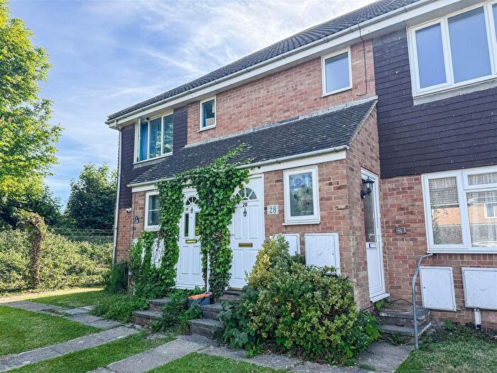 2 Bedroom Flat To Rent In Ashdown Road, Bexhill-On-Sea, TN40