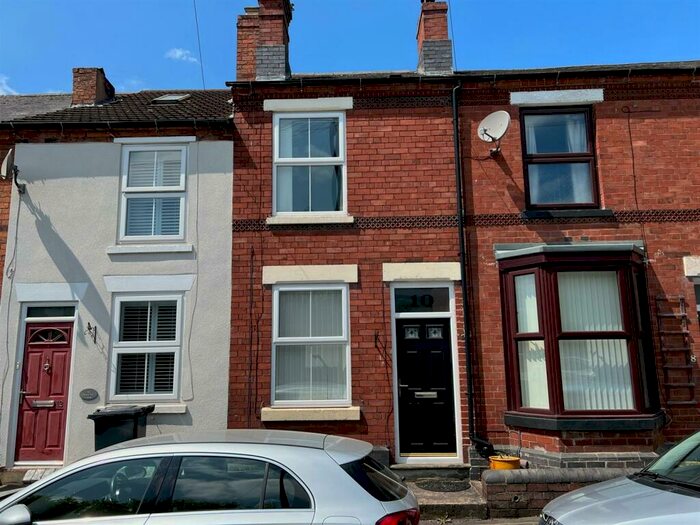 2 Bedroom Terraced House To Rent In Cecil Street, Stourbridge, DY8
