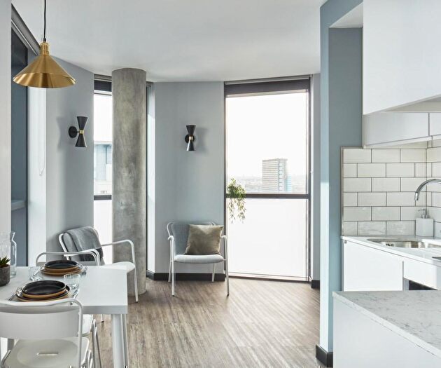 1 Bedroom Apartment To Rent In Ark Canary Wharf, Crossharbour Plaza, London, E14