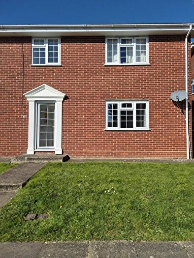 1 Bedroom Flat To Rent In Roseacre Close, Canterbury, CT2