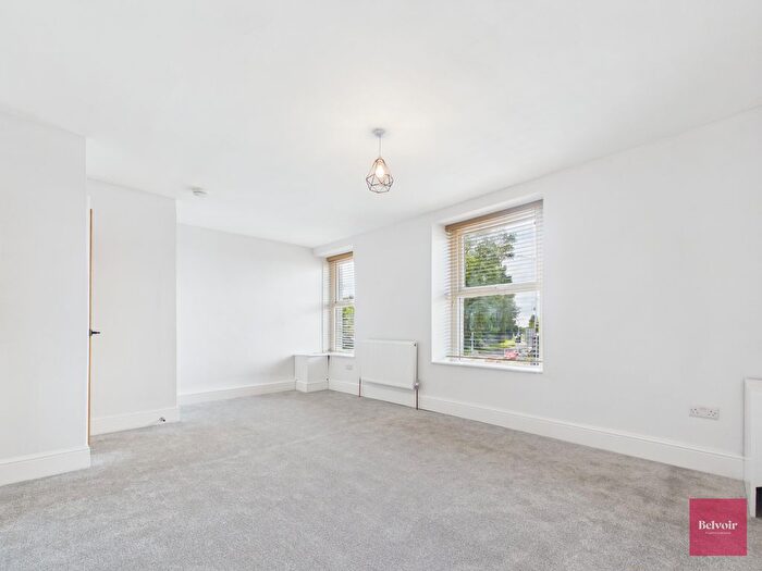 2 Bedroom Maisonette To Rent In Mill Street, Gowerton, Swansea, SA4