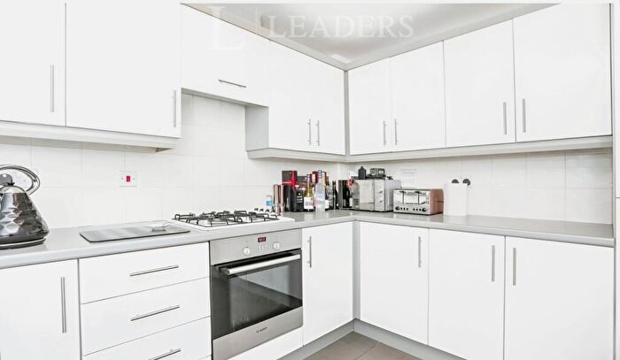 3 Bedroom Semi-Detached House To Rent In Madison Close, Coventry, CV4