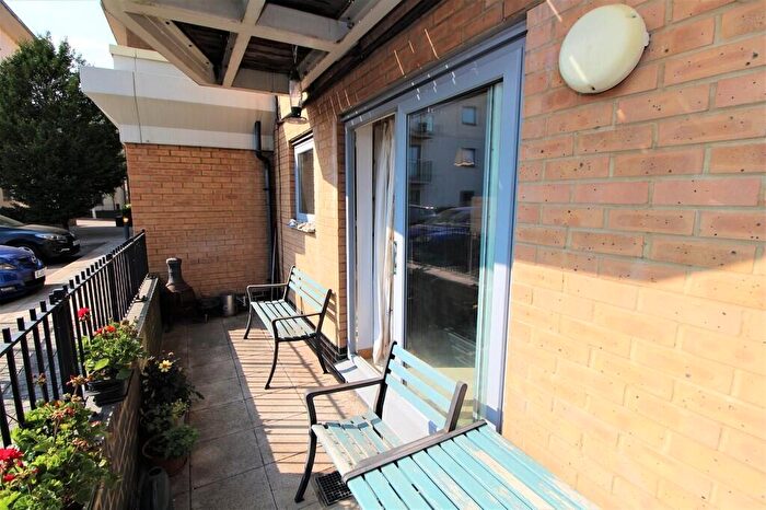 2 Bedroom Apartment To Rent In Spiritus House, Hawkins Road, CO2