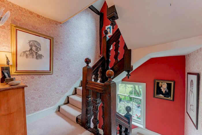 6 Bedroom Detached House For Sale In Castle Gates, Shrewsbury, Shropshire, SY1