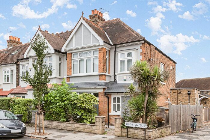 3 Bedroom Flat To Rent In Gilpin Avenue, Mortlake, SW14