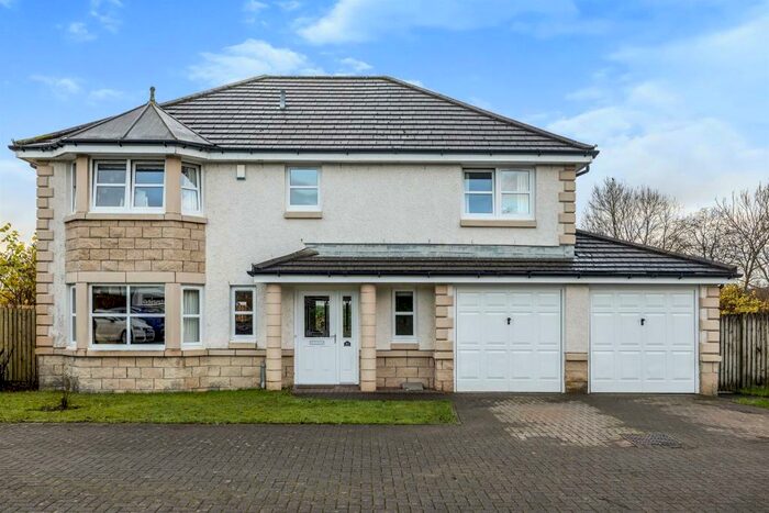 5 Bedroom Detached House For Sale In Vorlich Crescent, Callander, FK17