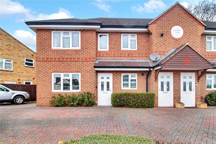 2 Bedroom Maisonette To Rent In Fosters Lane, Woodley, Reading, Berkshire, RG5