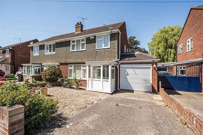 3 Bedroom Semi Detached House For Sale In St. Barts Road, Sandwich, CT13