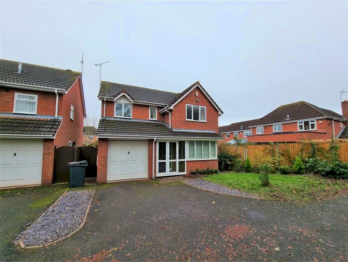 4 Bedroom Detached House To Rent In Hebden Way, Crowhill, Nuneaton, CV11