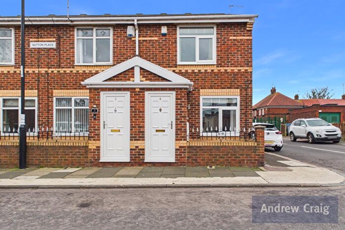 2 Bedroom End Terrace House For Sale In Sutton Place, Pallion, SR4