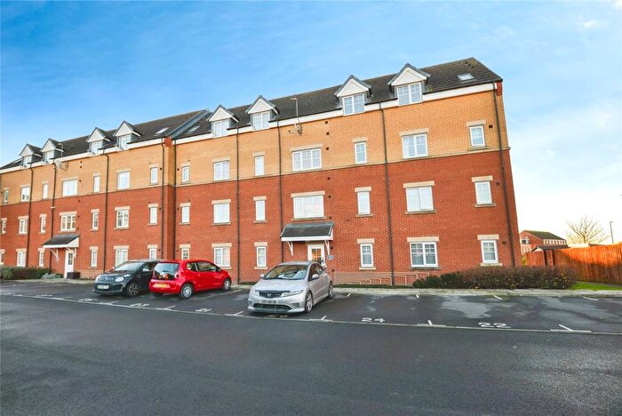 2 Bedroom Flat For Sale In Longleat Walk, Ingleby Barwick, Stockton-On-Tees, Durham, TS17