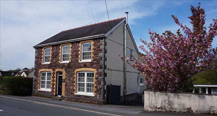 6 Bedroom Detached House For Sale In Penygroes Road, Gorslas, Llanelli, SA14