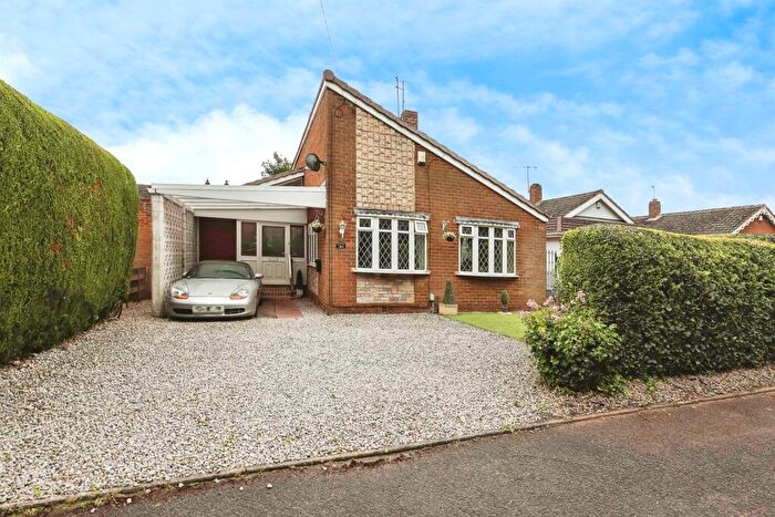 3 Bedroom Detached Bungalow For Sale In Lawnswood Road, Wordsley, Stourbridge, DY8