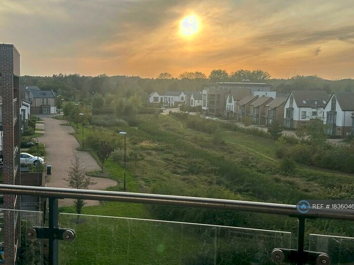 2 Bedroom Penthouse To Rent In Eniac View, Oakgrove, Milton Keynes, MK10