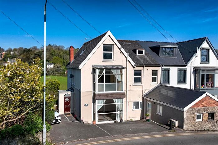 2 Bedroom Apartment For Sale In Langland Road, Mumbles, SA3