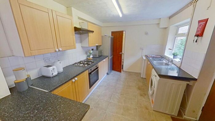 5 Bedroom House To Rent In Derby Grove, Nottingham, Nottinghamshire, NG7