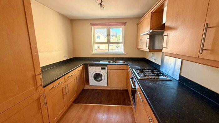 2 Bedroom Flat To Rent In Chertsey Road, Feltham, TW13