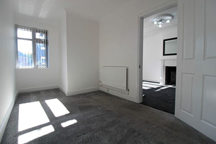 2 Bedroom Bungalow To Rent In Heybridge Road, CM4