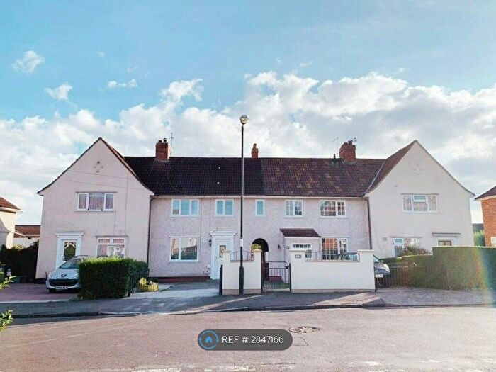 3 Bedroom Terraced House To Rent In Camborne Road, Bristol, BS7