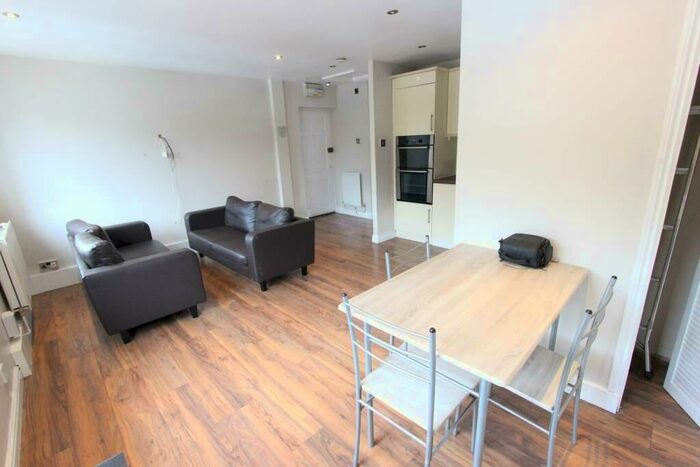 1 Bedroom Apartment To Rent In Teresa Gardens, Waltham Cross, EN8
