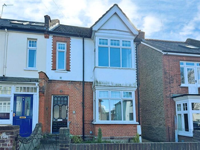 1 Bedroom Flat For Sale In Blenheim Road, Bromley, BR1