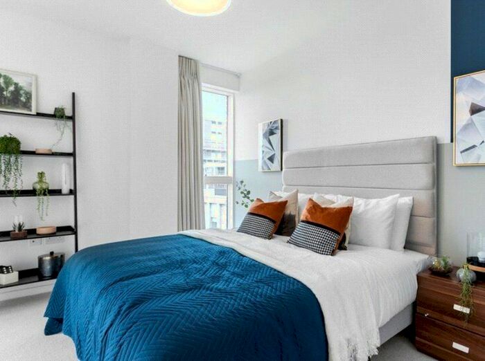 2 Bedroom Flat For Sale In Gallions Place, Cargo House, Royal Albert Wharf, E16