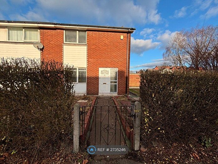 2 Bedroom Semi Detached House To Rent In Great Cheetham Street West, Salford, M7