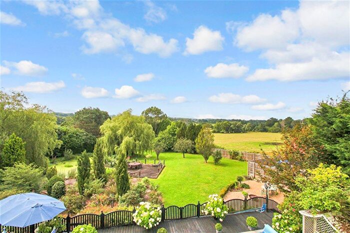 4 Bedroom Detached House For Sale In South Farm Lane, Langton Green, Tunbridge Wells, Kent, TN3