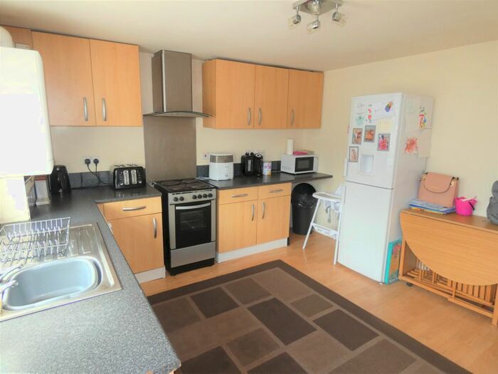 3 Bedroom End Of Terrace House To Rent In Spendmore Lane, Coppull, Chorley PR7