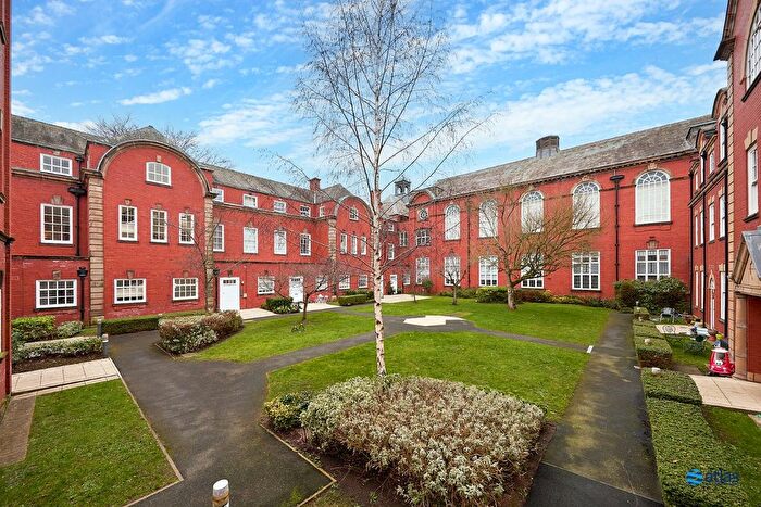 2 Bedroom Flat For Sale In Springhill Court, Wavertree, L15