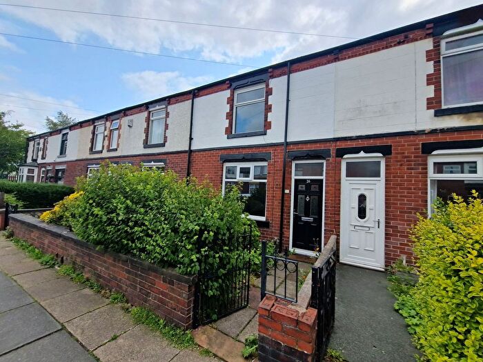 2 Bedroom Property To Rent In Belgrave Street, Radcliffe, Manchester, M26