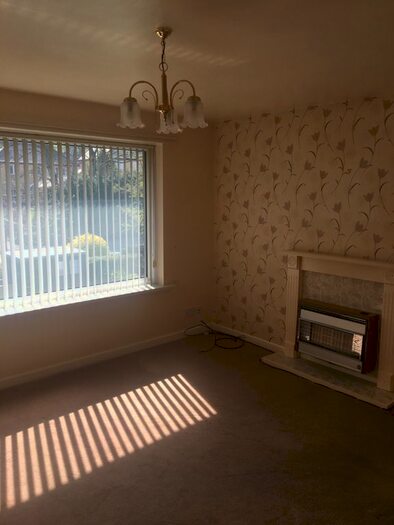 2 Bedroom Flat To Rent In Pasture Lane, Clayton BD14