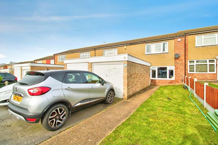 3 Bedroom Terraced House For Sale In Adelphi Crescent, Hornchurch, RM12