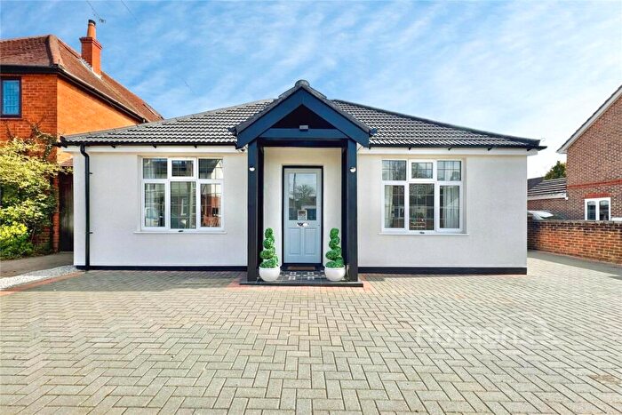 3 Bedroom Bungalow For Sale In The Broadway, Sandhurst, Berkshire, GU47