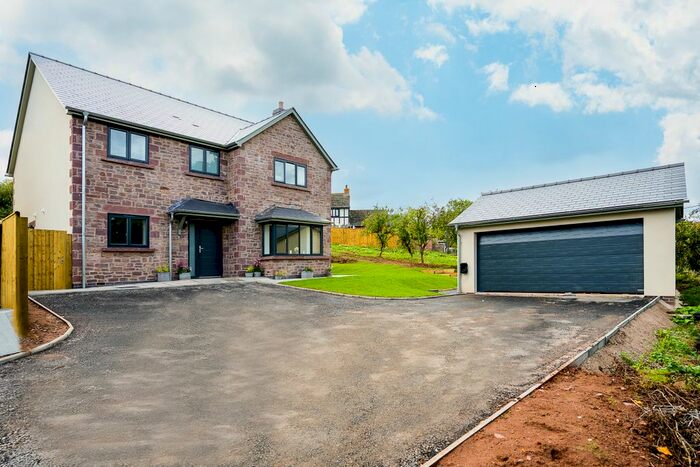 4 Bedroom Detached House For Sale In Orchard Close, Glewstone, Ross-On-Wye, HR9